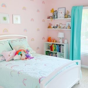 Pottery Barn Kids Molly Rainbow Quilt Twin Aqua